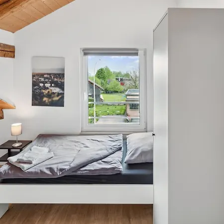 Fenus Gemuetliche Sgt06 * Grabs