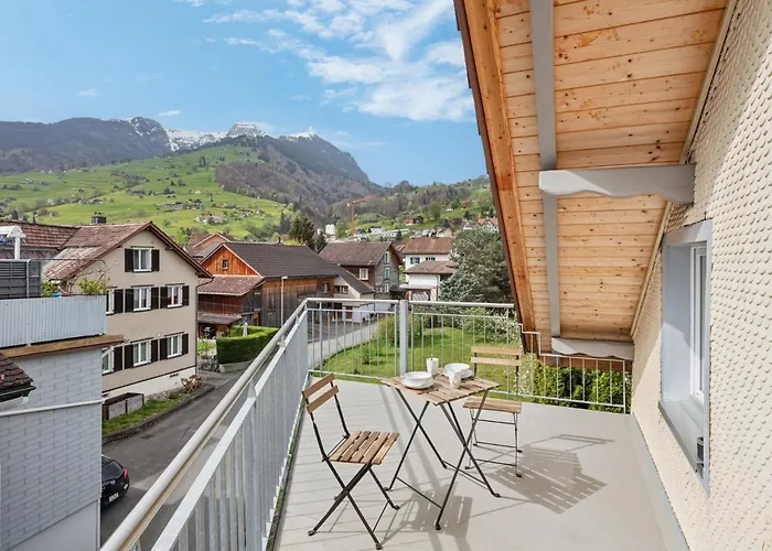 Fenus Gemuetliche Sgt06 Grabs